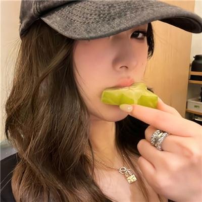 恶魔娃娃2海报